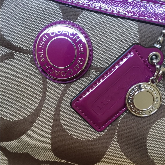 Coach Purse - Picture 4 of 6